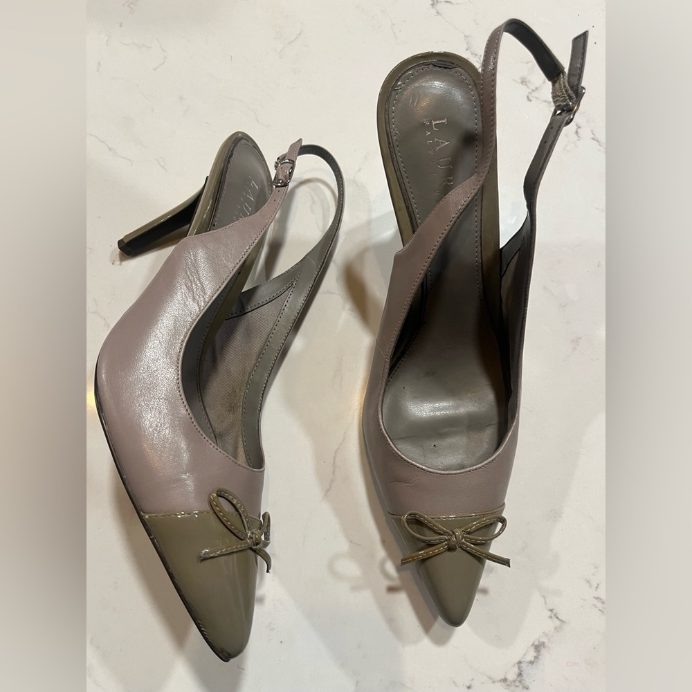 New Lauren Ralph Lauren captor bow heels size 9.5